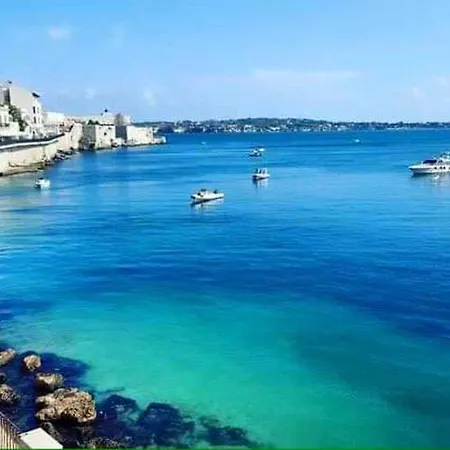 Modern In Siracusa, 150 Sqm With Balcony