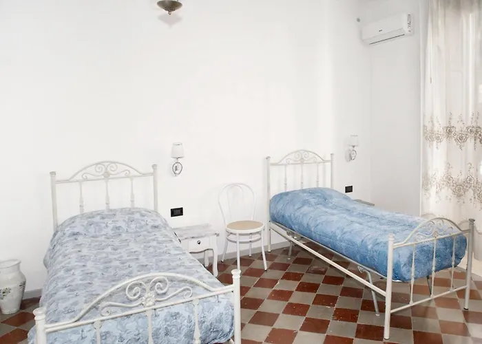 Appartement Modern In Siracusa, 150 Sqm With Balcony