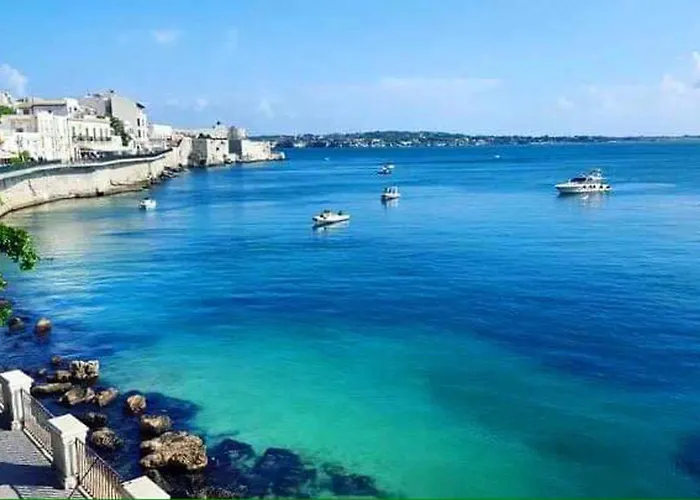 Appartement Modern In Siracusa, 150 Sqm With Balcony *